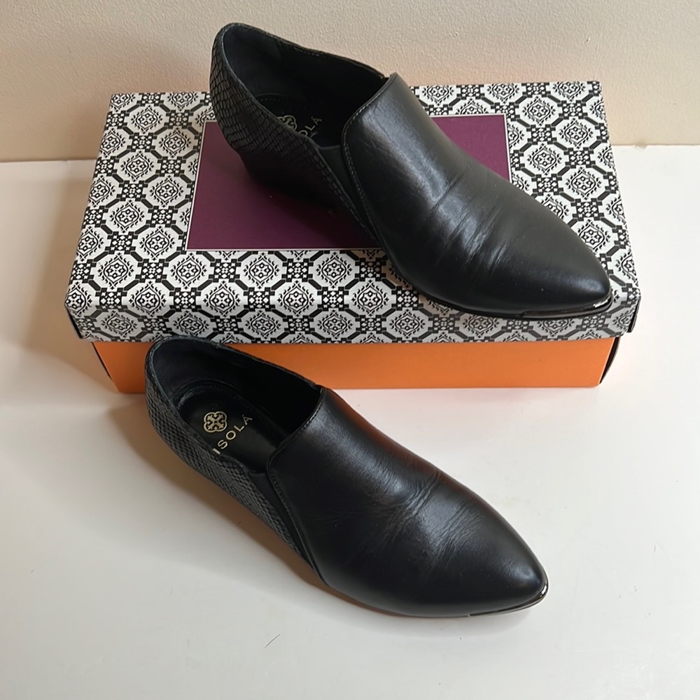 Isola black Banner ankle boots size 8